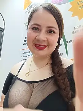 VANESSA  28 online show from June 10, 2026, 4:39 pm