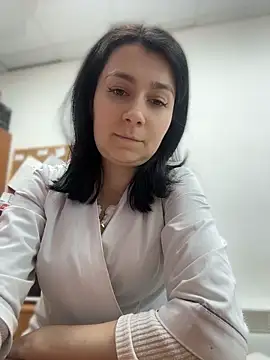 Snapshot of MissElya chatting on May 28, 2026, 2:47 pm MissElya online show from May 28, 2026, 2:47 pm