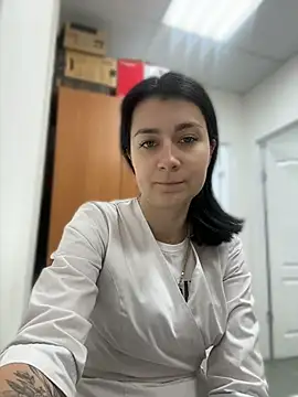 Snapshot of MissElya chatting on June 22, 2026, 4:04 pm MissElya online show from June 22, 2026, 4:04 pm
