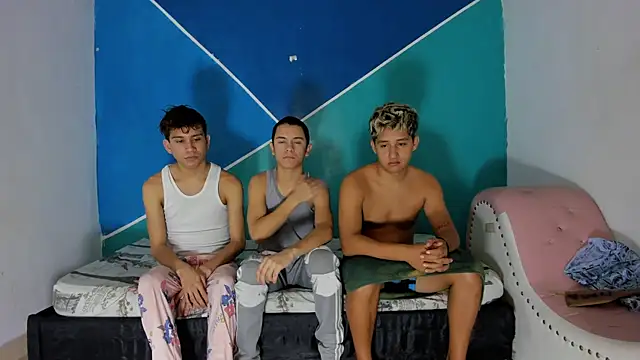 wild boys zs online show from July 16, 2026, 9:26 am