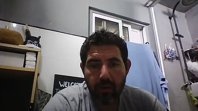 delicious big cock online show from May 13, 2026, 7:11 pm