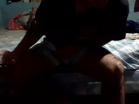 Snapshot of Martin106 chatting on May 22, 2026, 1:46 am Martin106 online show from May 22, 2026, 1:46 am