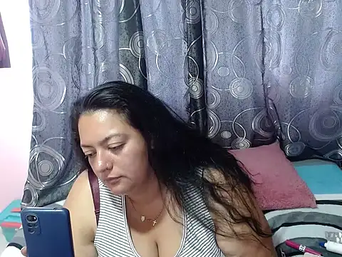 FabritziAPiel online show from May 26, 2026, 2:57 pm