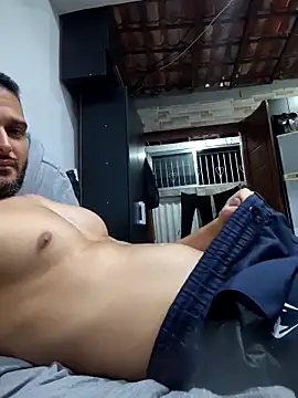 Lucasnono online show from May 31, 2026, 2:53 am