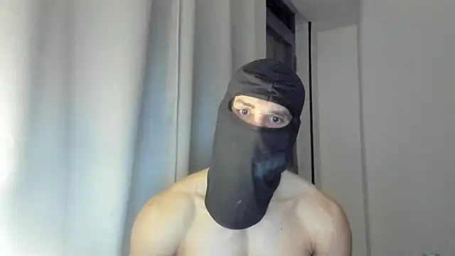 Snapshot of mysterious_muscles chatting on May 14, 2026, 2:51 am mysterious muscles online show from May 14, 2026, 2:51 am