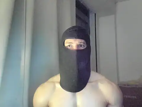 Snapshot of mysterious_muscles chatting on July 11, 2026, 2:36 am mysterious muscles online show from July 11, 2026, 2:36 am