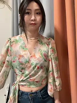 huihui 520 online show from July 20, 2026, 1:35 pm