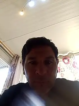 Fabiopoke online show from May 7, 2026, 9:14 am