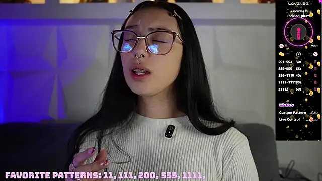 Snapshot of zara_bliss chatting on August 7, 2026, 11:12 am zara bliss online show from August 7, 2026, 11:12 am