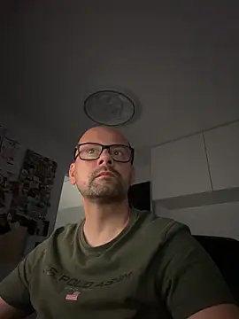 NakedAndrewHot online show from June 28, 2026, 10:27 pm