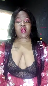ChubbyMidgetxxx19 online show from June 26, 2026, 8:52 am