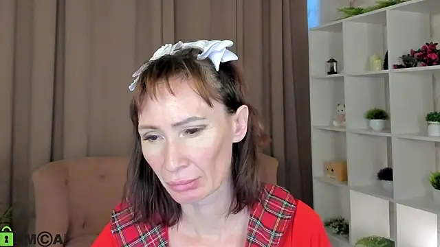 gracekellyyy online show from June 15, 2026, 4:20 pm