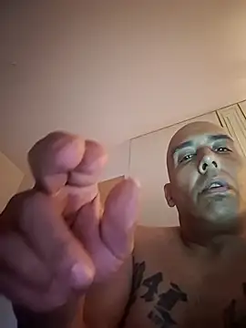 Mikeyjoe2840 online show from June 24, 2026, 1:32 pm