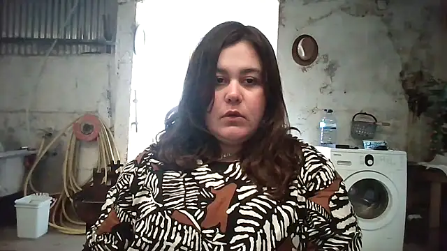 Snapshot of BUNNYMILA69 chatting on May 10, 2026, 5:51 pm BUNNYMILA69 online show from May 10, 2026, 5:51 pm
