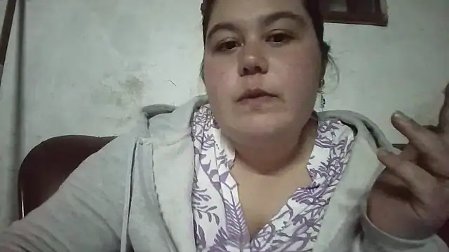Snapshot of BUNNYMILA69 chatting on May 14, 2026, 10:05 pm BUNNYMILA69 online show from May 14, 2026, 10:05 pm