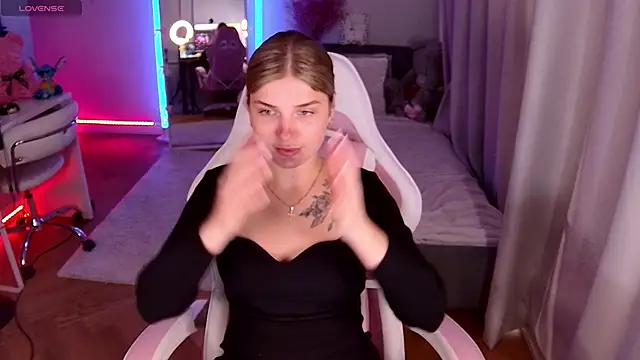 Leri One online show from May 29, 2026, 6:33 am