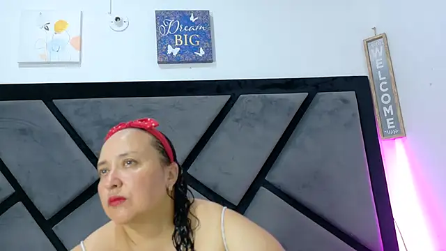 Natasha2603 online show from June 29, 2026, 10:43 pm