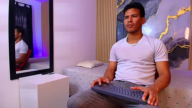 JacobWolf   online show from May 22, 2026, 6:57 pm