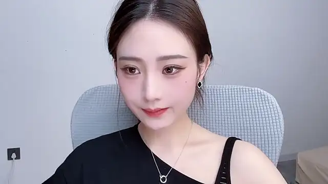  222Mia online show from June 1, 2026, 1:51 am