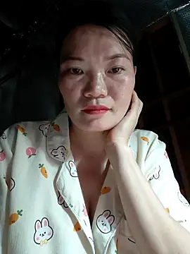 -Trici- online show from June 8, 2026, 7:36 pm