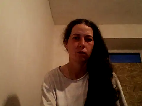 Snapshot of DanicaFey chatting on May 12, 2026, 5:43 pm DanicaFey online show from May 12, 2026, 5:43 pm