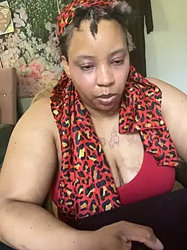 Snapshot of Fetiishjoiqueen chatting on May 17, 2026, 9:11 pm Fetiishjoiqueen online show from May 17, 2026, 9:11 pm