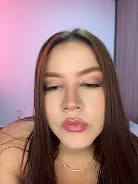 EmiliaOlsen online show from May 13, 2026, 1:30 pm