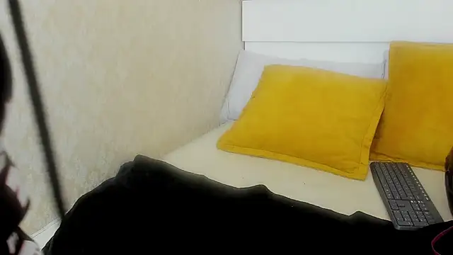 Bj Olivine online show from June 11, 2026, 8:40 pm