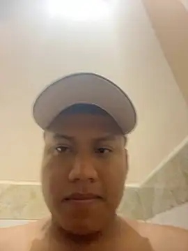 alejandro hottts online show from May 24, 2026, 6:07 am