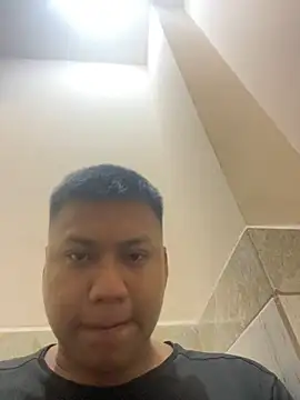 alejandro hottts online show from May 25, 2026, 4:07 am