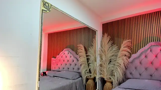 DakotaBabyy  online show from June 13, 2026, 11:57 pm