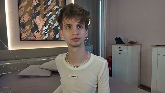 Bimbo boy  online show from June 22, 2026, 1:41 pm