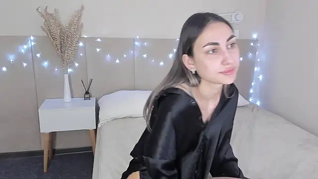 Fly ari online show from June 18, 2026, 9:09 am