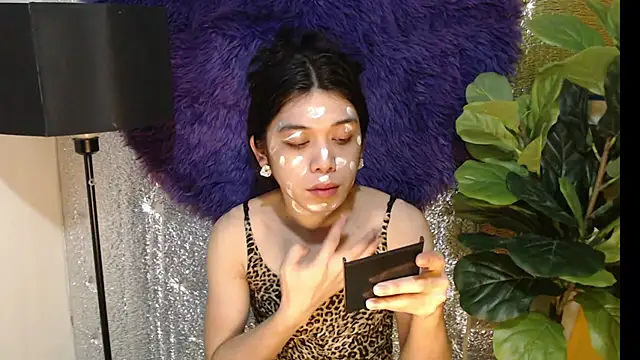 Snapshot of RoseAmarie chatting on May 31, 2026, 12:34 pm RoseAmarie online show from May 31, 2026, 12:34 pm