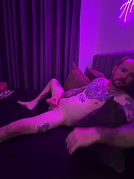 NaughtyAsian25 online show from July 8, 2026, 9:47 am