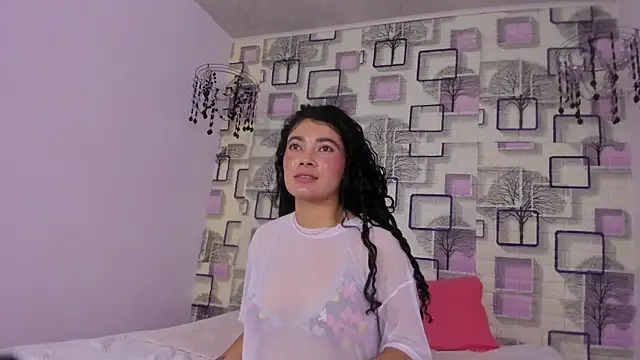 emilly duque online show from May 19, 2026, 4:19 am