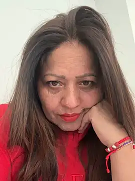 katialatimaecha online show from May 14, 2026, 5:09 pm