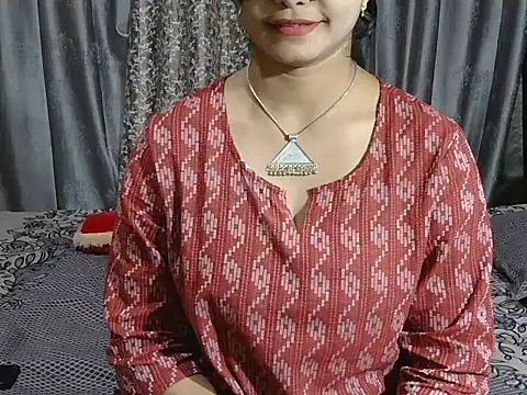 Butterflyy9 online show from July 8, 2026, 4:44 pm