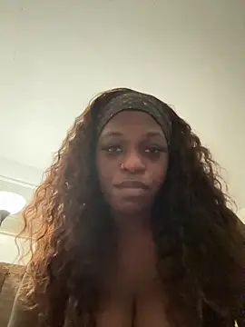 BlaqueBarbee online show from May 17, 2026, 2:20 am