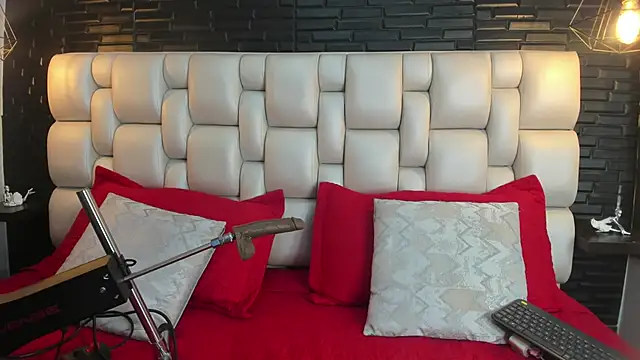ViolettGracee online show from July 1, 2026, 4:03 am