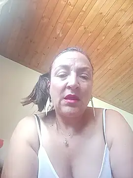 dangerous milf online show from June 11, 2026, 3:54 pm