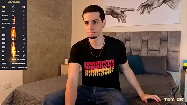 isaacblaze  online show from June 24, 2026, 3:38 am