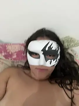 cherrybr01 online show from July 7, 2026, 11:09 pm