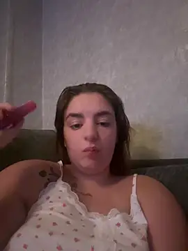 Snapshot of LexiXXoo chatting on June 19, 2026, 11:19 pm LexiXXoo online show from June 19, 2026, 11:19 pm