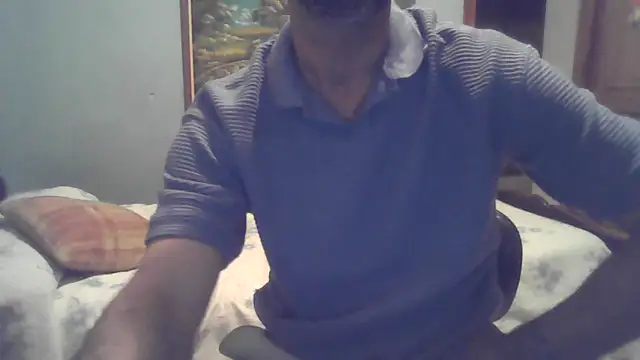 Snapshot of moreno8819 chatting on May 15, 2026, 11:12 pm moreno8819 online show from May 15, 2026, 11:12 pm