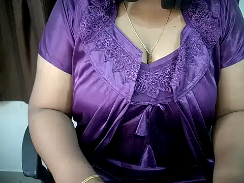 Snapshot of MALLU_WAVEZZZ chatting on June 2, 2026, 3:14 pm MALLU WAVEZZZ online show from June 2, 2026, 3:14 pm