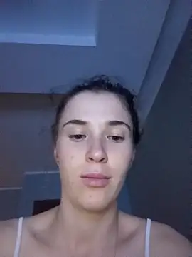 BarniLilit online show from June 15, 2026, 8:22 pm