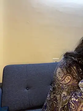 Kitttooo online show from July 10, 2026, 5:26 pm