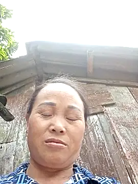 Snapshot of Nana-AsianWet chatting on May 12, 2026, 7:38 am Nana-AsianWet online show from May 12, 2026, 7:38 am