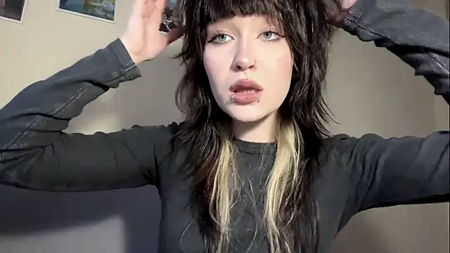 KaseySmit123 online show from May 30, 2026, 5:54 pm